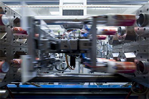 IML 生產線—模具